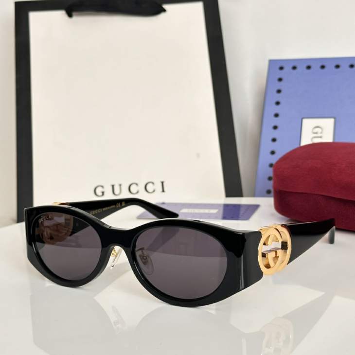 Picture of Gucci Sunglasses _SKUfw79399427fw